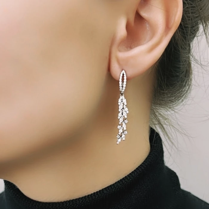 Серьги из золота с бриллантами