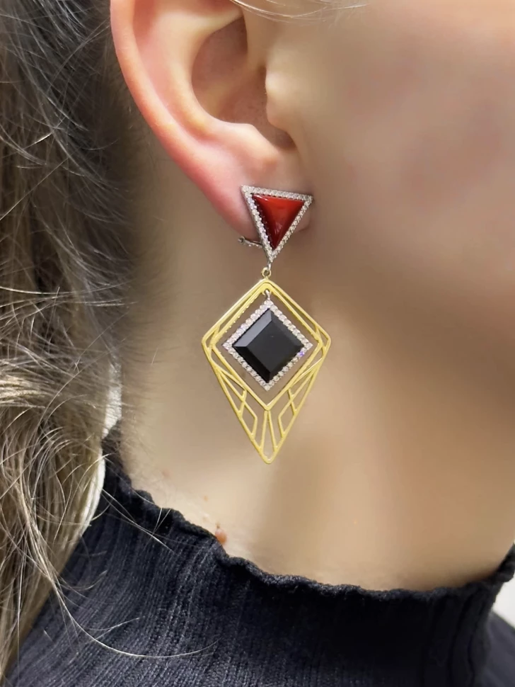 Серьги POMI из золота